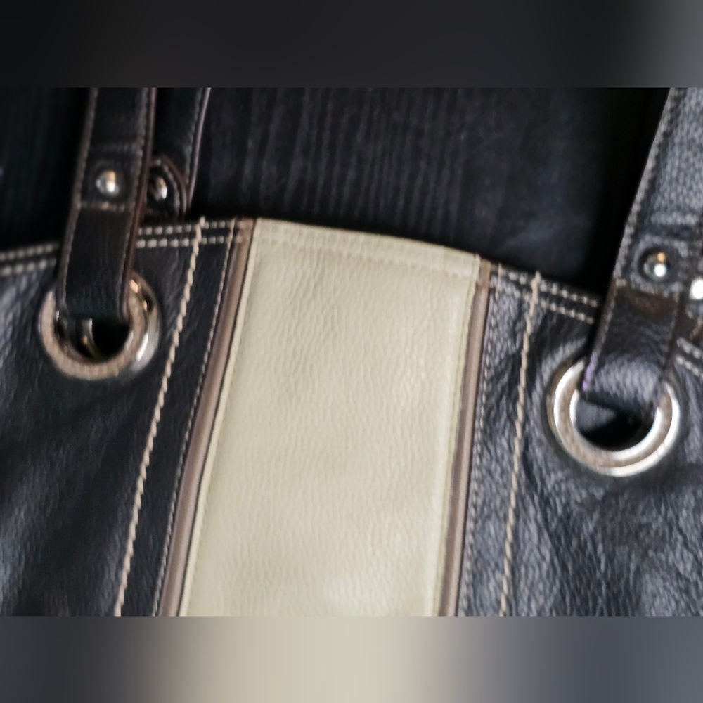 Tignanello Black and Cream Two-Toned Purse - Picture 8 of 15